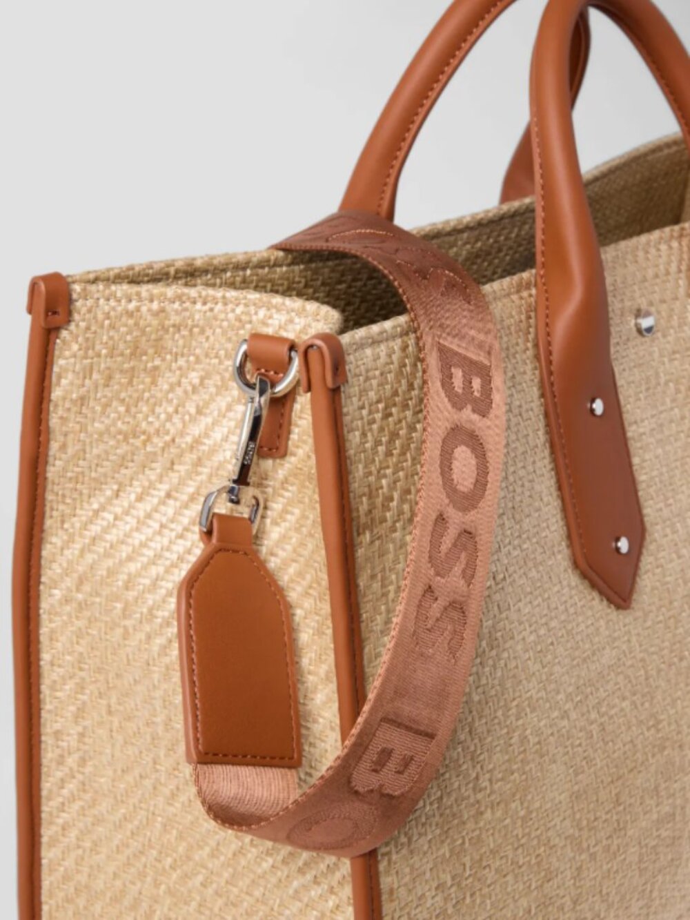 BOSS Sandy Tote RTR-51 - Picture 2 of 3